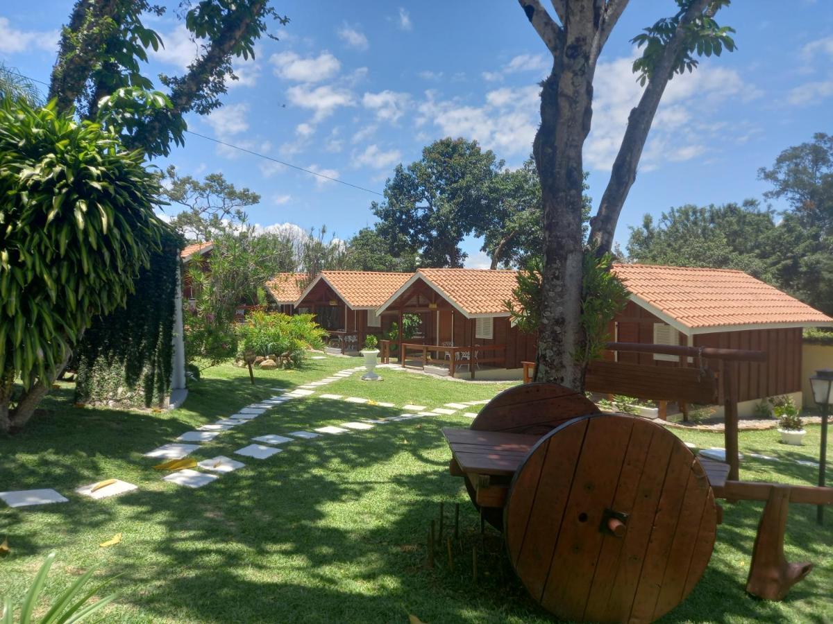 Pousada Casa Amarela Piracaia Eksteriør bilde