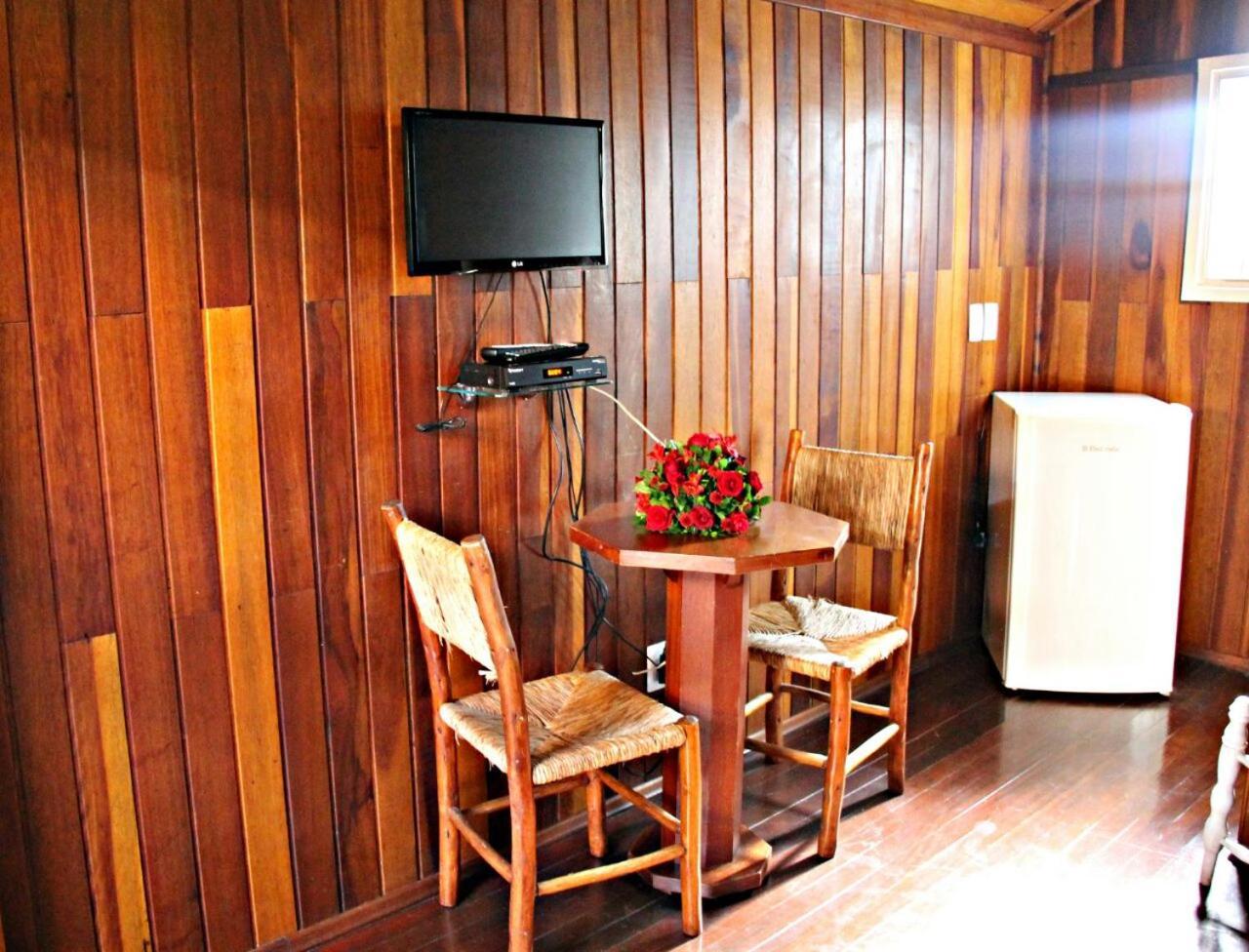 Pousada Casa Amarela Piracaia Eksteriør bilde